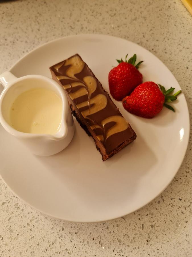 Highfield Guest House 셰링엄 외부 사진